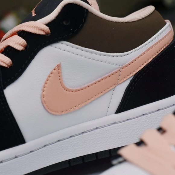 💖💖AIR JORDAN 1 Super easy to match 🎉Unique stru - Picture 3 of 15